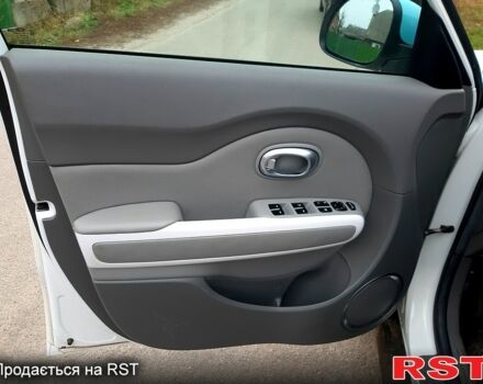 Белый Киа Soul, объемом двигателя 0 л и пробегом 149 тыс. км за 7700 $, фото 9 на Automoto.ua