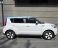 Киа Soul 2014 в Днепре (Днепропетровске) на Automoto.ua Белый Киа Soul, объемом двигателя 0 л и пробегом 101 тыс. км за 6500 $, фото 15 на Automoto.ua