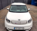 Белый Киа Soul, объемом двигателя 0 л и пробегом 130 тыс. км за 10000 $, фото 7 на Automoto.ua