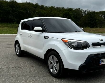 Белый Киа Soul, объемом двигателя 1.6 л и пробегом 150 тыс. км за 9200 $, фото 2 на Automoto.ua