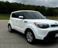 Белый Киа Soul, объемом двигателя 1.6 л и пробегом 150 тыс. км за 9200 $, фото 2 на Automoto.ua