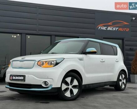 Белый Киа Soul, объемом двигателя 0 л и пробегом 143 тыс. км за 6900 $, фото 1 на Automoto.ua