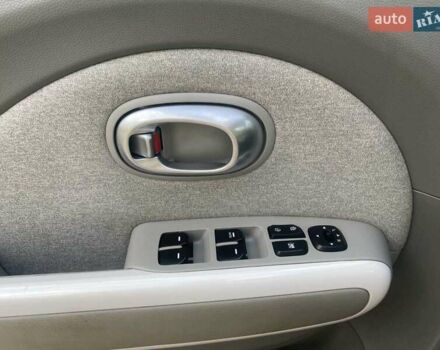 Білий Кіа Soul, об'ємом двигуна 0 л та пробігом 99 тис. км за 7400 $, фото 31 на Automoto.ua