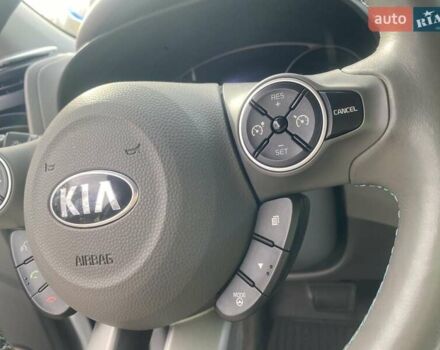 Білий Кіа Soul, об'ємом двигуна 0 л та пробігом 99 тис. км за 7400 $, фото 34 на Automoto.ua