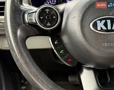 Білий Кіа Soul, об'ємом двигуна 1.59 л та пробігом 114 тис. км за 10290 $, фото 17 на Automoto.ua