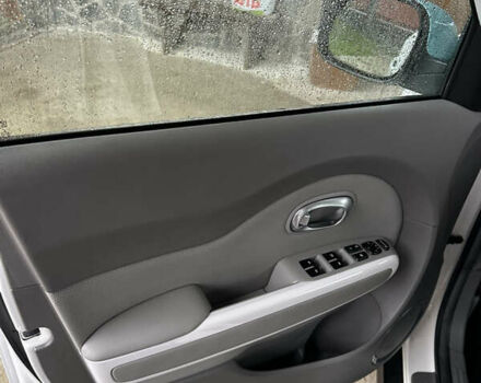 Белый Киа Soul, объемом двигателя 0 л и пробегом 100 тыс. км за 7200 $, фото 8 на Automoto.ua