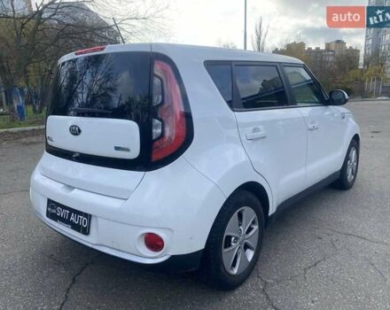 Білий Кіа Soul, об'ємом двигуна 0 л та пробігом 99 тис. км за 7400 $, фото 10 на Automoto.ua
