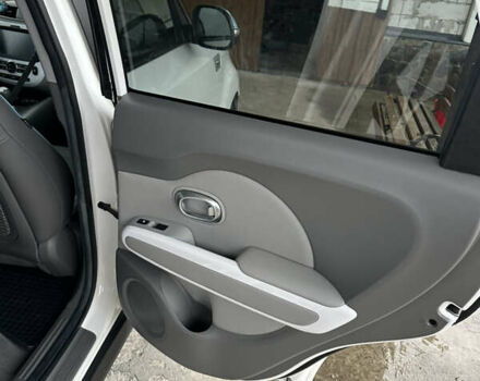 Белый Киа Soul, объемом двигателя 0 л и пробегом 100 тыс. км за 7200 $, фото 11 на Automoto.ua