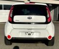 Белый Киа Soul, объемом двигателя 2 л и пробегом 72 тыс. км за 5200 $, фото 4 на Automoto.ua