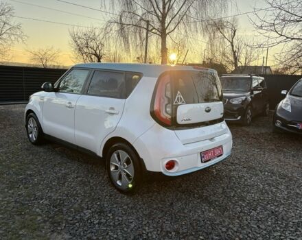 Белый Киа Soul, объемом двигателя 0 л и пробегом 151 тыс. км за 5900 $, фото 5 на Automoto.ua