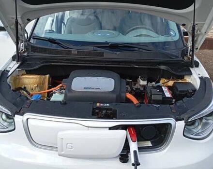 Белый Киа Soul, объемом двигателя 0 л и пробегом 98 тыс. км за 6800 $, фото 5 на Automoto.ua