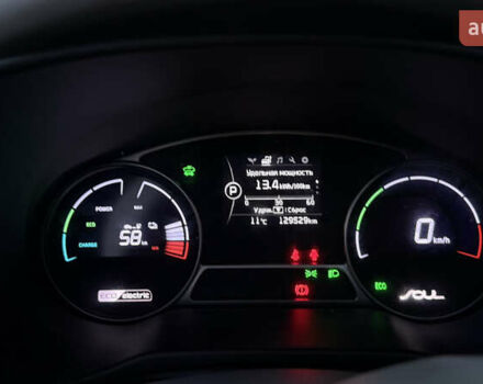 Белый Киа Soul, объемом двигателя 0 л и пробегом 130 тыс. км за 10999 $, фото 7 на Automoto.ua