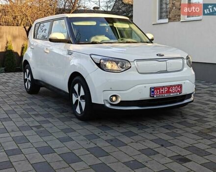 Белый Киа Soul, объемом двигателя 0 л и пробегом 132 тыс. км за 6750 $, фото 21 на Automoto.ua
