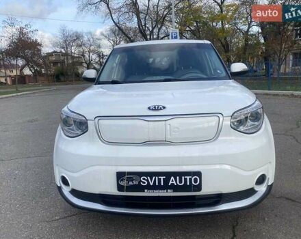 Білий Кіа Soul, об'ємом двигуна 0 л та пробігом 99 тис. км за 7400 $, фото 5 на Automoto.ua