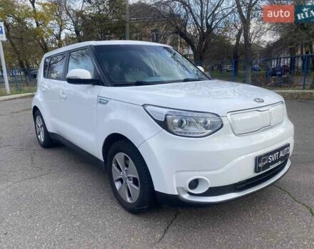 Білий Кіа Soul, об'ємом двигуна 0 л та пробігом 99 тис. км за 7400 $, фото 7 на Automoto.ua