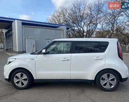 Білий Кіа Soul, об'ємом двигуна 0 л та пробігом 99 тис. км за 7400 $, фото 16 на Automoto.ua