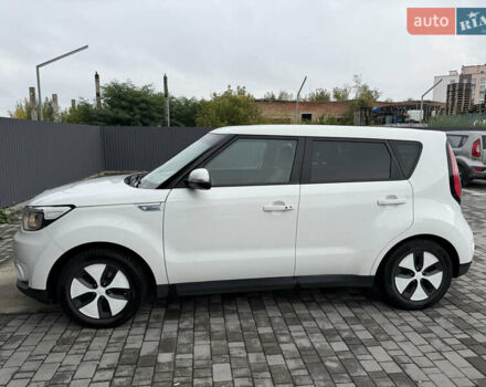 Білий Кіа Soul, об'ємом двигуна 0 л та пробігом 162 тис. км за 6700 $, фото 7 на Automoto.ua
