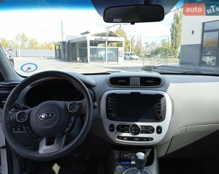 Белый Киа Soul, объемом двигателя 0 л и пробегом 98 тыс. км за 6800 $, фото 10 на Automoto.ua