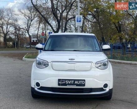 Білий Кіа Soul, об'ємом двигуна 0 л та пробігом 99 тис. км за 7400 $, фото 1 на Automoto.ua