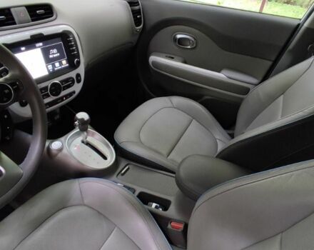 Белый Киа Soul, объемом двигателя 0 л и пробегом 90 тыс. км за 7500 $, фото 13 на Automoto.ua