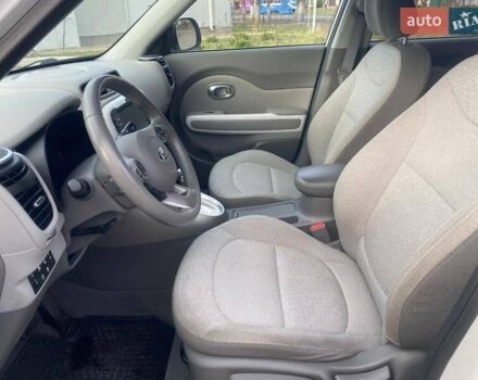 Білий Кіа Soul, об'ємом двигуна 0 л та пробігом 99 тис. км за 7400 $, фото 21 на Automoto.ua