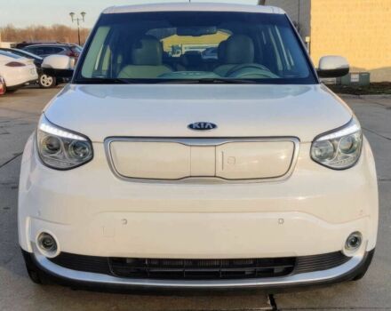 Белый Киа Soul, объемом двигателя 0 л и пробегом 79 тыс. км за 5100 $, фото 1 на Automoto.ua