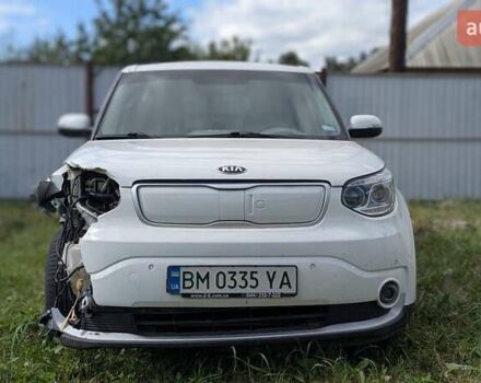 Белый Киа Soul, объемом двигателя 0 л и пробегом 98 тыс. км за 3900 $, фото 1 на Automoto.ua