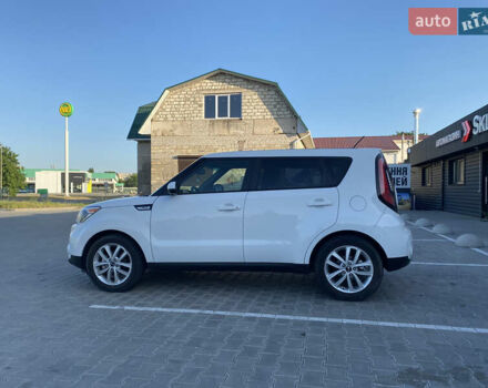 Білий Кіа Soul, об'ємом двигуна 2 л та пробігом 195 тис. км за 8600 $, фото 15 на Automoto.ua