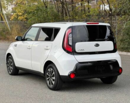 Белый Киа Soul, объемом двигателя 2 л и пробегом 72 тыс. км за 5600 $, фото 5 на Automoto.ua