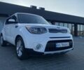 Білий Кіа Soul, об'ємом двигуна 2 л та пробігом 196 тис. км за 8900 $, фото 3 на Automoto.ua