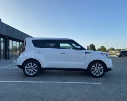 Білий Кіа Soul, об'ємом двигуна 2 л та пробігом 196 тис. км за 8900 $, фото 6 на Automoto.ua