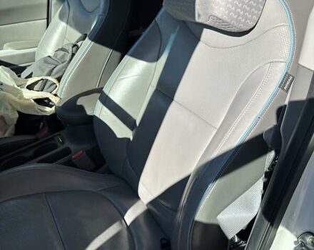 Белый Киа Soul, объемом двигателя 0 л и пробегом 68 тыс. км за 9700 $, фото 4 на Automoto.ua