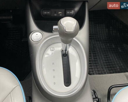 Білий Кіа Soul, об'ємом двигуна 0 л та пробігом 127 тис. км за 7500 $, фото 34 на Automoto.ua