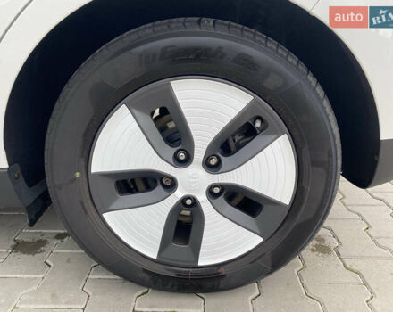 Білий Кіа Soul, об'ємом двигуна 0 л та пробігом 127 тис. км за 7500 $, фото 18 на Automoto.ua