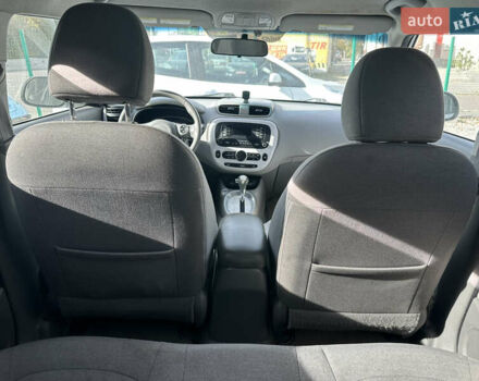 Белый Киа Soul, объемом двигателя 0 л и пробегом 112 тыс. км за 7300 $, фото 5 на Automoto.ua