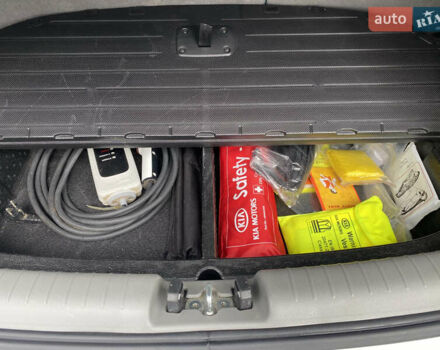 Білий Кіа Soul, об'ємом двигуна 0 л та пробігом 127 тис. км за 7500 $, фото 14 на Automoto.ua