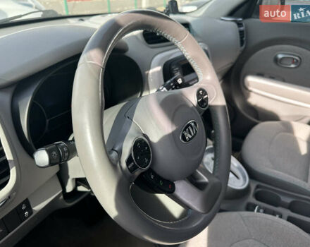Белый Киа Soul, объемом двигателя 0 л и пробегом 112 тыс. км за 7300 $, фото 10 на Automoto.ua