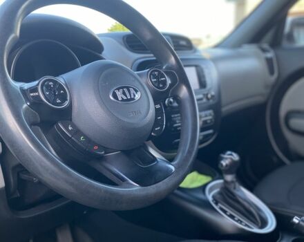 Білий Кіа Soul, об'ємом двигуна 2 л та пробігом 196 тис. км за 8900 $, фото 21 на Automoto.ua