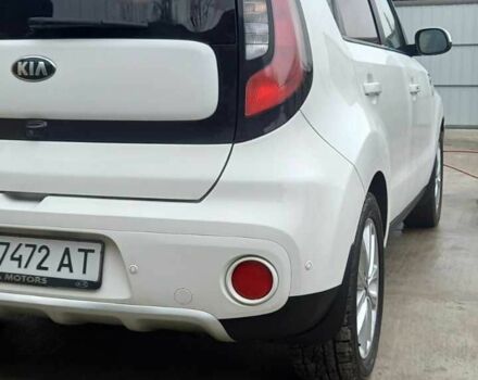 Белый Киа Soul, объемом двигателя 2 л и пробегом 130 тыс. км за 11700 $, фото 9 на Automoto.ua