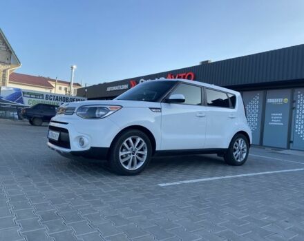 Білий Кіа Soul, об'ємом двигуна 2 л та пробігом 196 тис. км за 8900 $, фото 8 на Automoto.ua