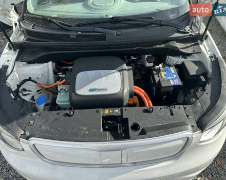 Белый Киа Soul, объемом двигателя 0 л и пробегом 112 тыс. км за 7300 $, фото 18 на Automoto.ua