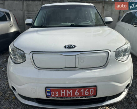Белый Киа Soul, объемом двигателя 0 л и пробегом 112 тыс. км за 7300 $, фото 7 на Automoto.ua