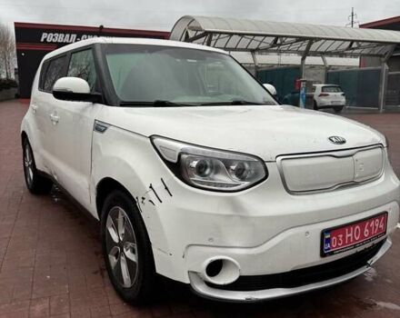 Белый Киа Soul, объемом двигателя 0 л и пробегом 153 тыс. км за 8300 $, фото 6 на Automoto.ua