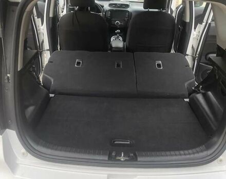 Белый Киа Soul, объемом двигателя 2 л и пробегом 118 тыс. км за 12200 $, фото 13 на Automoto.ua