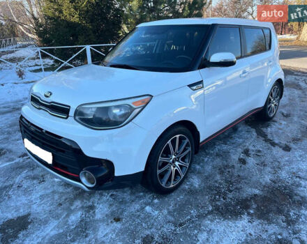Белый Киа Soul, объемом двигателя 1.6 л и пробегом 37 тыс. км за 11990 $, фото 2 на Automoto.ua