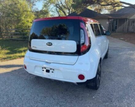 Білий Кіа Soul, об'ємом двигуна 2 л та пробігом 89 тис. км за 6200 $, фото 6 на Automoto.ua