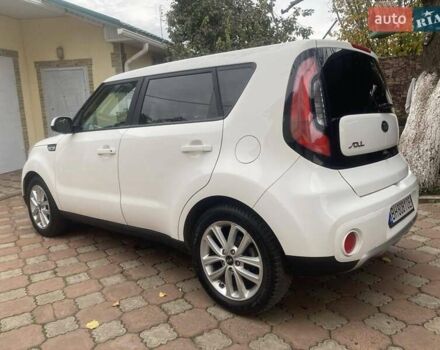 Белый Киа Soul, объемом двигателя 2 л и пробегом 118 тыс. км за 12200 $, фото 22 на Automoto.ua