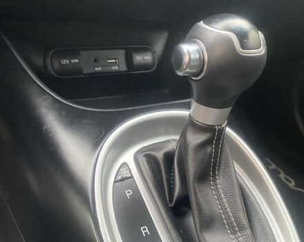 Белый Киа Soul, объемом двигателя 2 л и пробегом 118 тыс. км за 12200 $, фото 4 на Automoto.ua