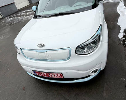 Белый Киа Soul, объемом двигателя 0 л и пробегом 172 тыс. км за 5850 $, фото 18 на Automoto.ua
