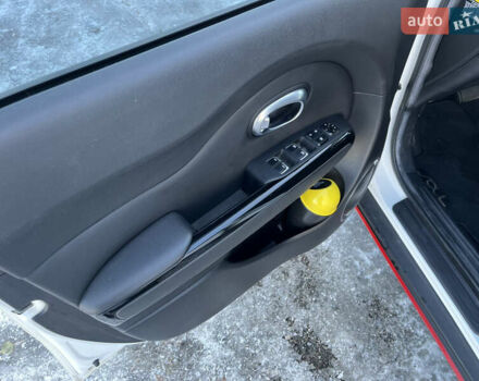 Белый Киа Soul, объемом двигателя 1.6 л и пробегом 37 тыс. км за 11990 $, фото 38 на Automoto.ua